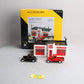 Lionel 6-22468 O Fast Eddie's Used Car Lot w/2 Diecast Cars (Assorted)