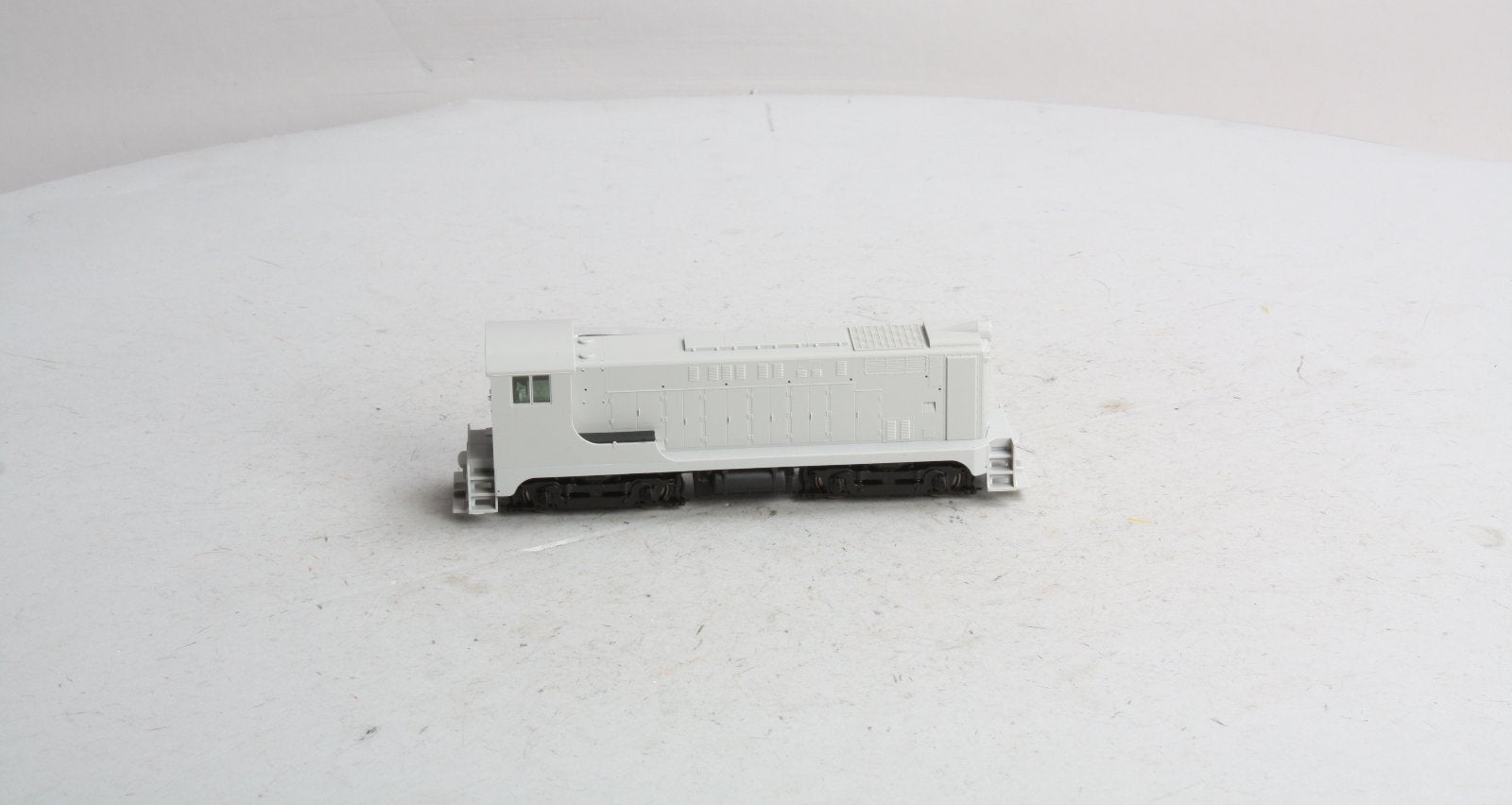 Stewart 4620 HO Undecorated Diesel Baldwin VO-660 Powered Phase I