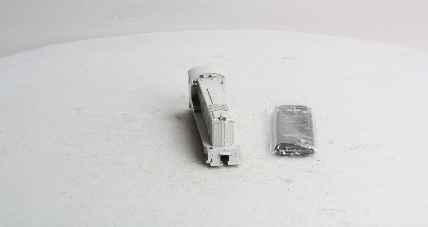 Stewart 4620 HO Undecorated Diesel Baldwin VO-660 Powered Phase I