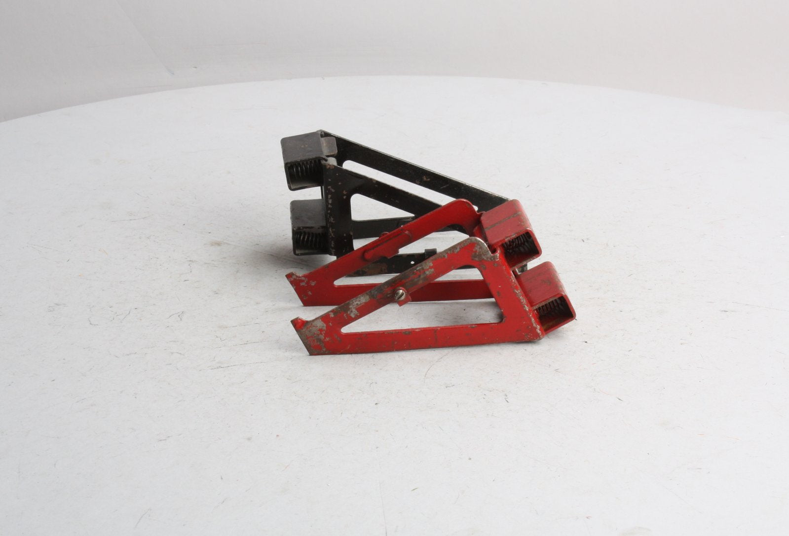 Lionel 23 Vintage Standard Gauge Bumpers (Pair)