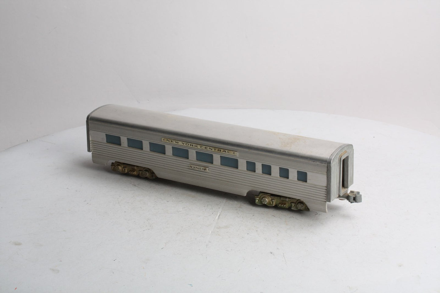 AMT 3003 Vintage O New York Central Diner Car