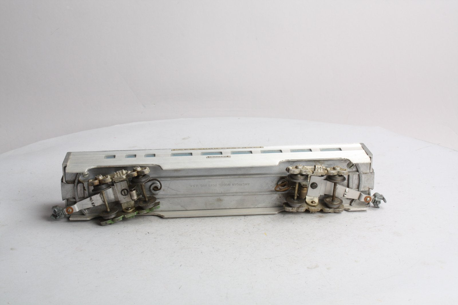 AMT 3003 Vintage O New York Central Diner Car