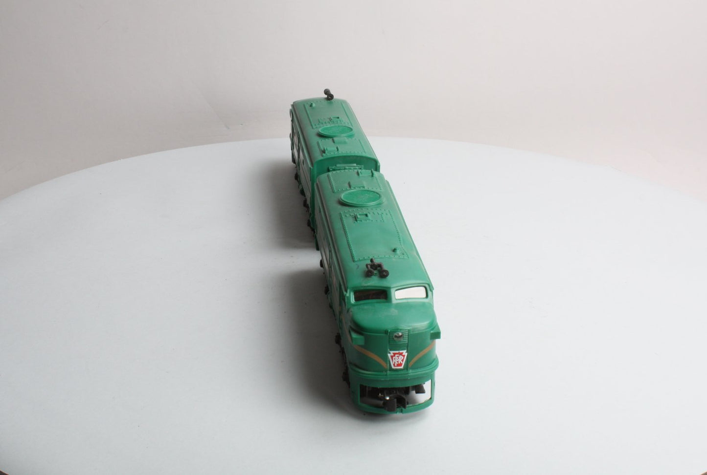 K-Line 2105 O "Pennsylvania" Diesel Green/Dual Motors AA Diesel Loco #2105