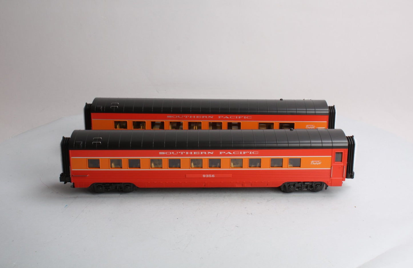 MTH 30-67577 Southern Pacific Daylight 2-car 60' Stream ABS Sleeper
