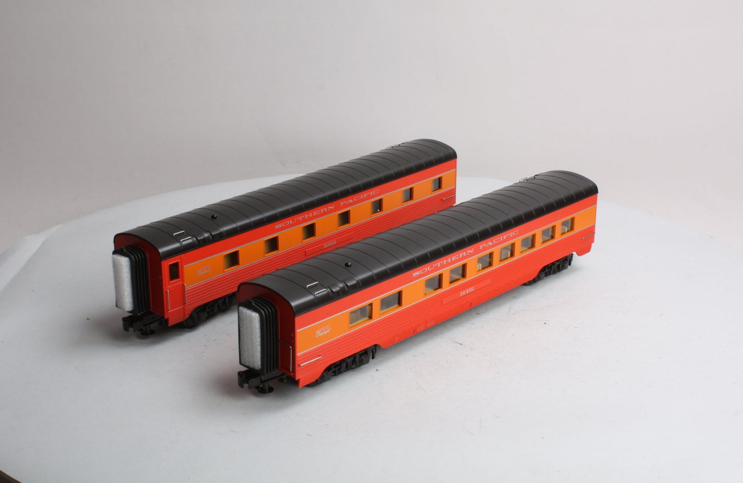 MTH 30-67577 Southern Pacific Daylight 2-car 60' Stream ABS Sleeper