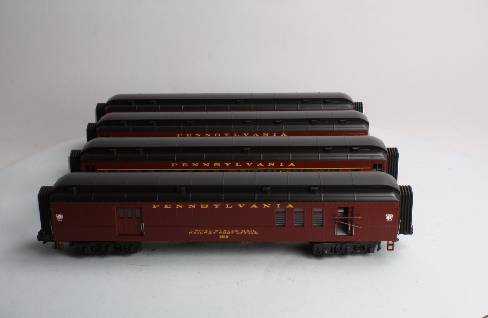 MTH 30-69115 O Pennsylvania RailKing 60' Madison Passenger Set (Set of 4)