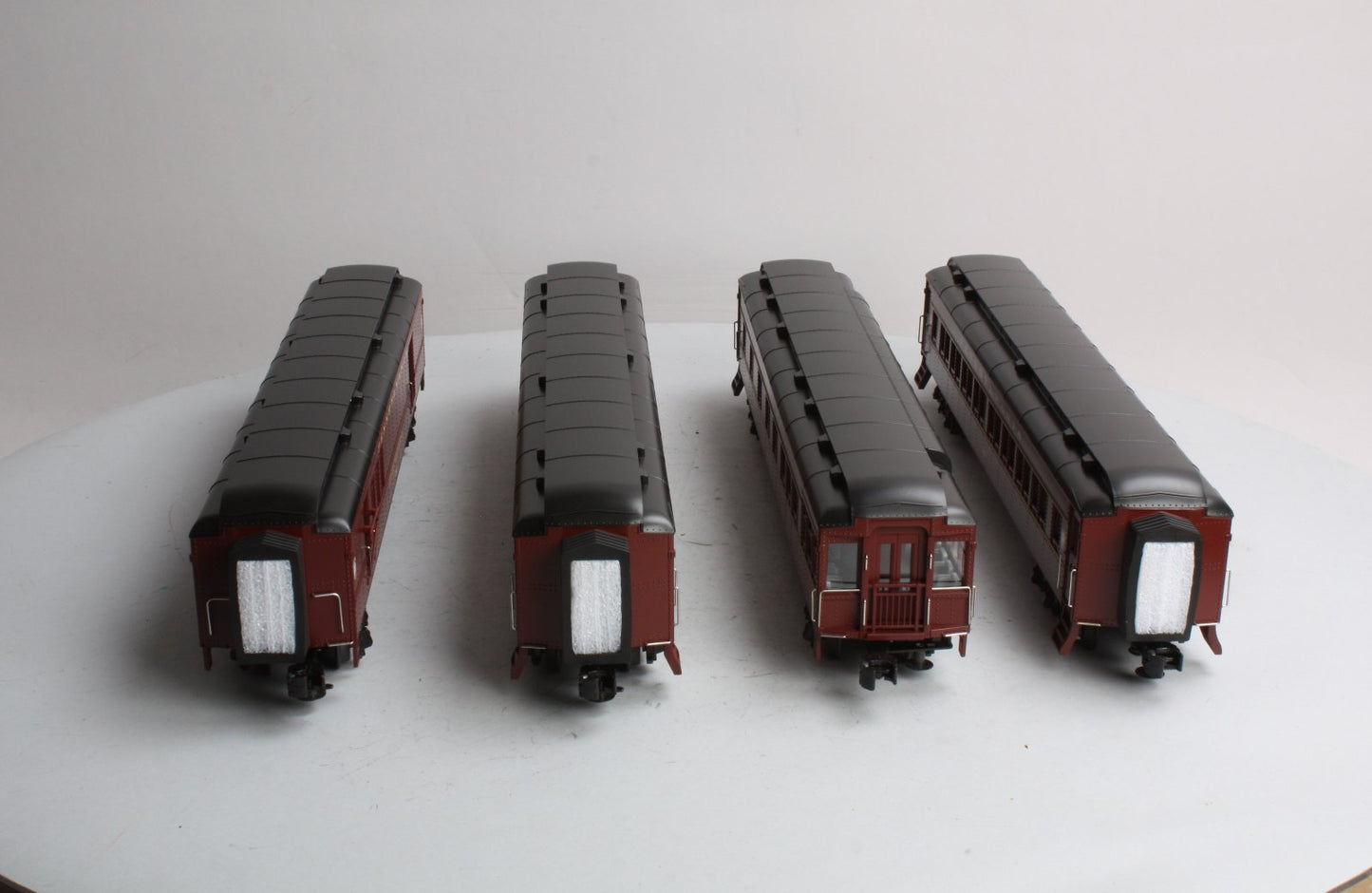 MTH 30-69115 O Pennsylvania RailKing 60' Madison Passenger Set (Set of 4)