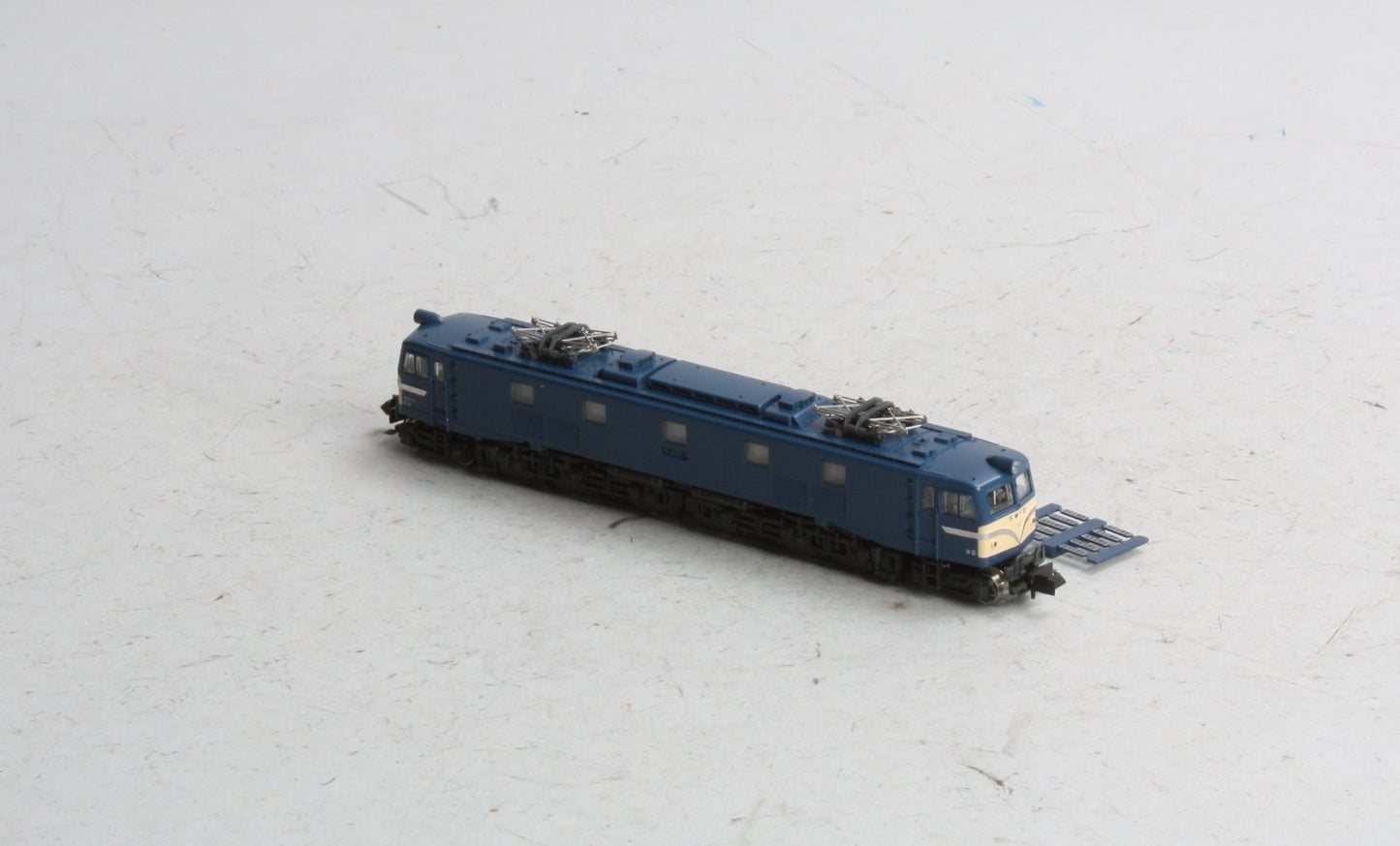 Kato 3020-1 EF58 Electric Locomotive