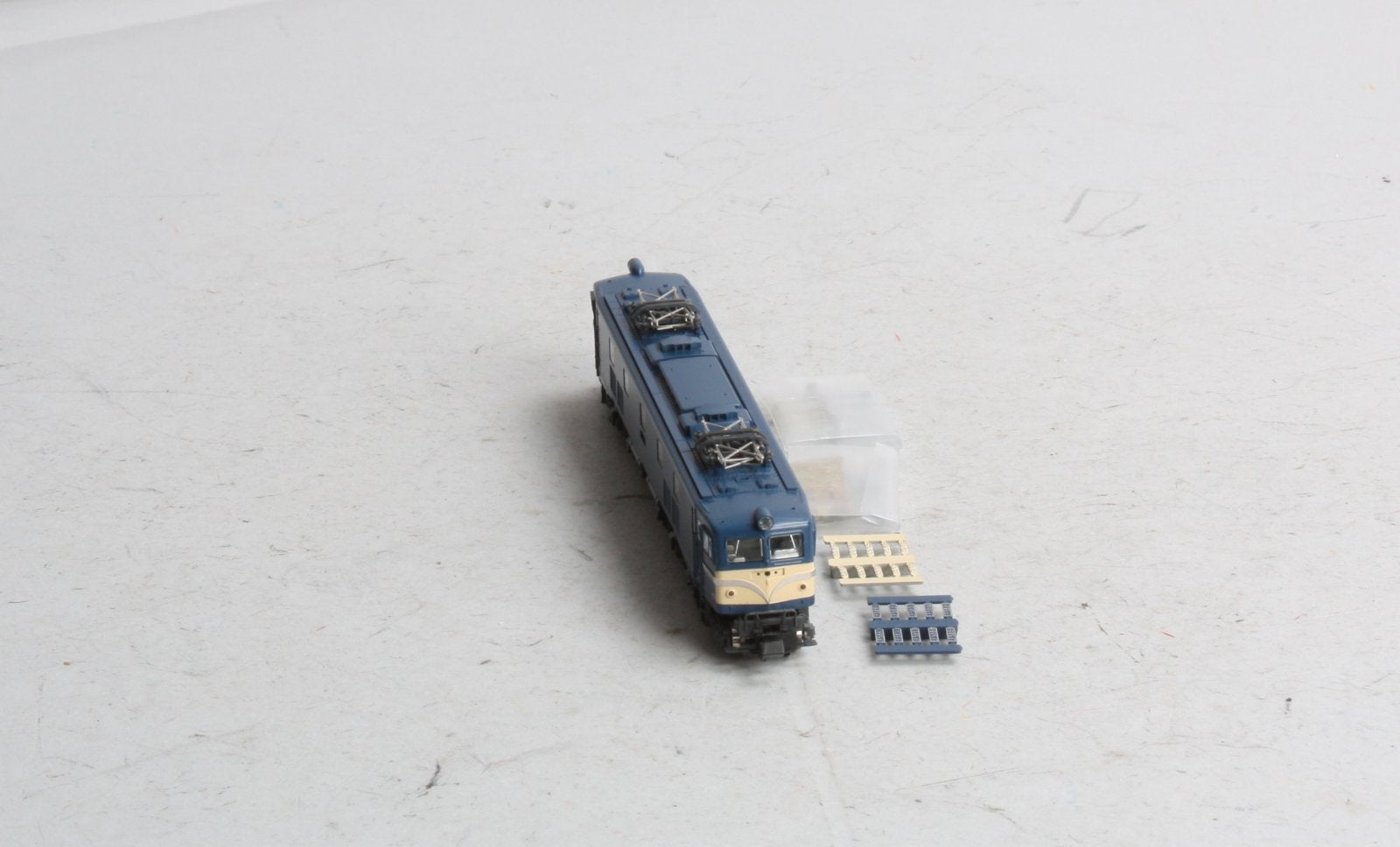 Kato 3020-1 EF58 Electric Locomotive