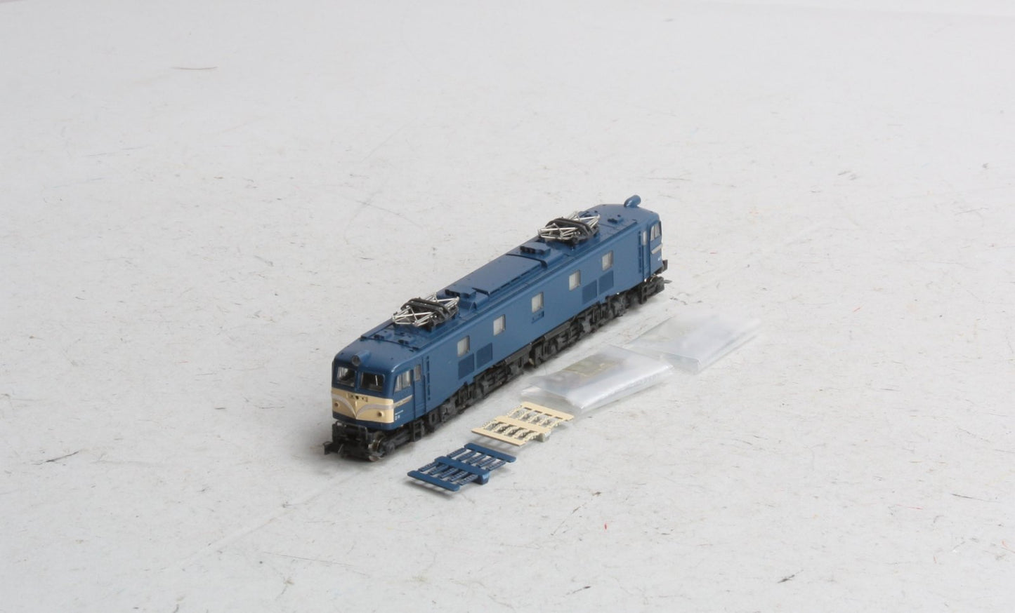 Kato 3020-1 EF58 Electric Locomotive