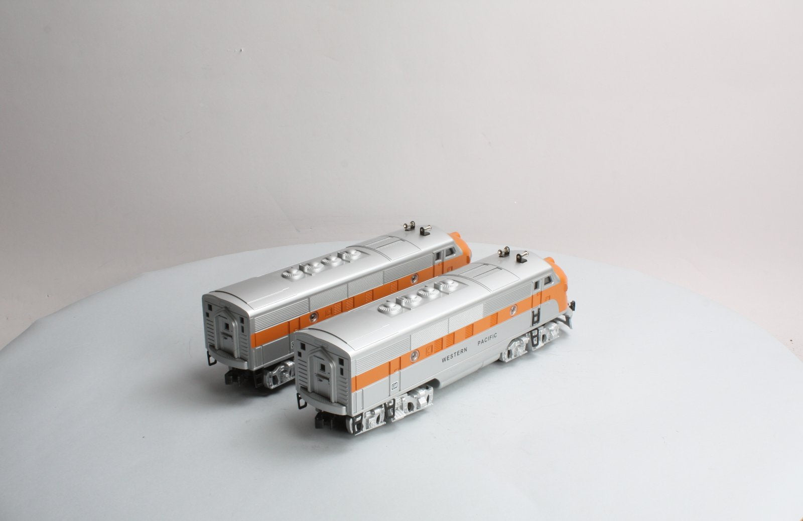 Williams 20193 O Western Pacific F3 AA Powered and Dummy Diesel Locomotive Set
