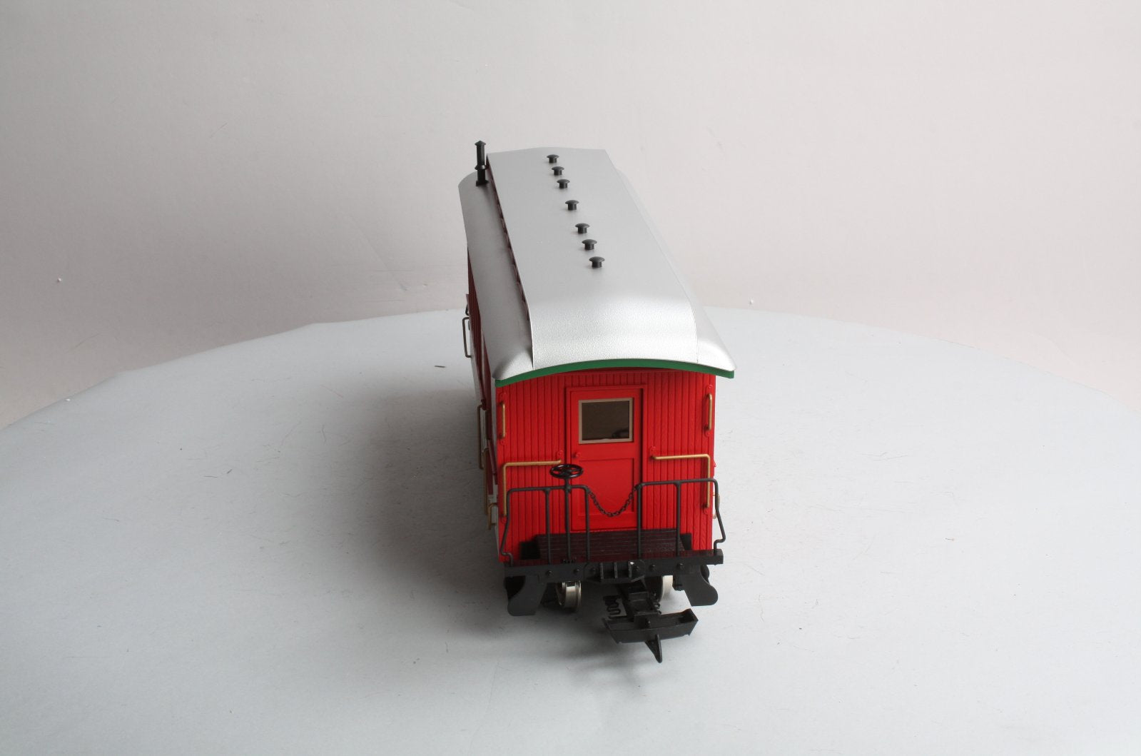 USA Trains 30206 G Christmas Combine Passenger Car