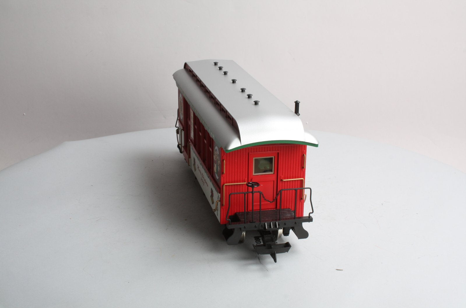 USA Trains 30206 G Christmas Combine Passenger Car