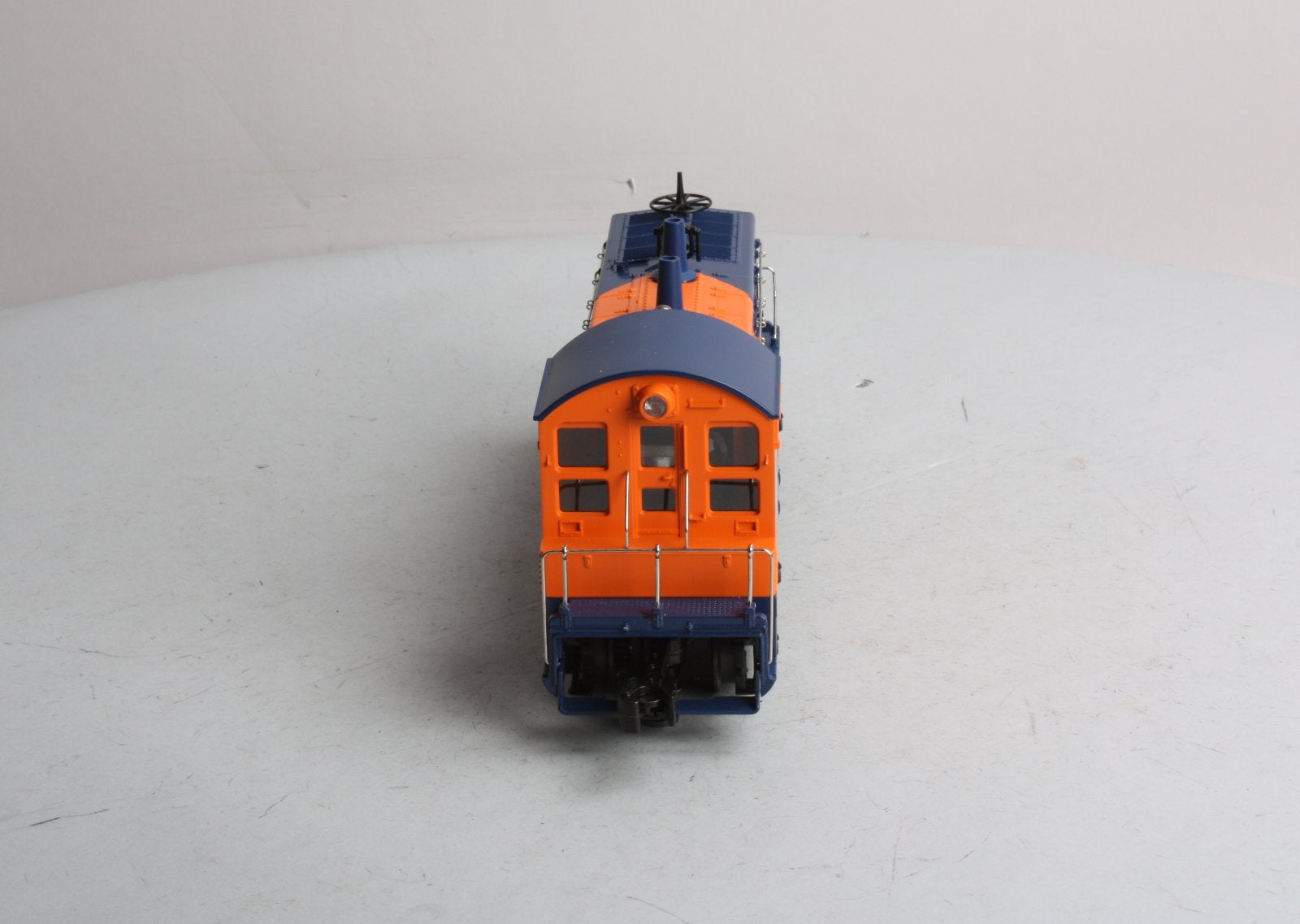 Williams 21697 O Gauge Seaboard NW-2 Switcher Powered Locomotive