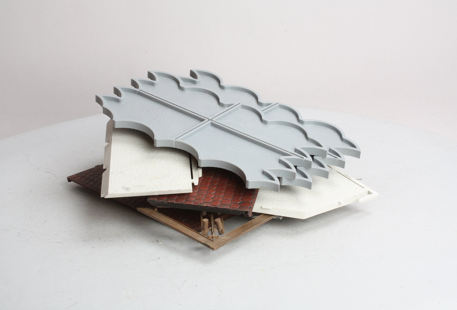 Pola 1847 G Scale Baking House Building Kit