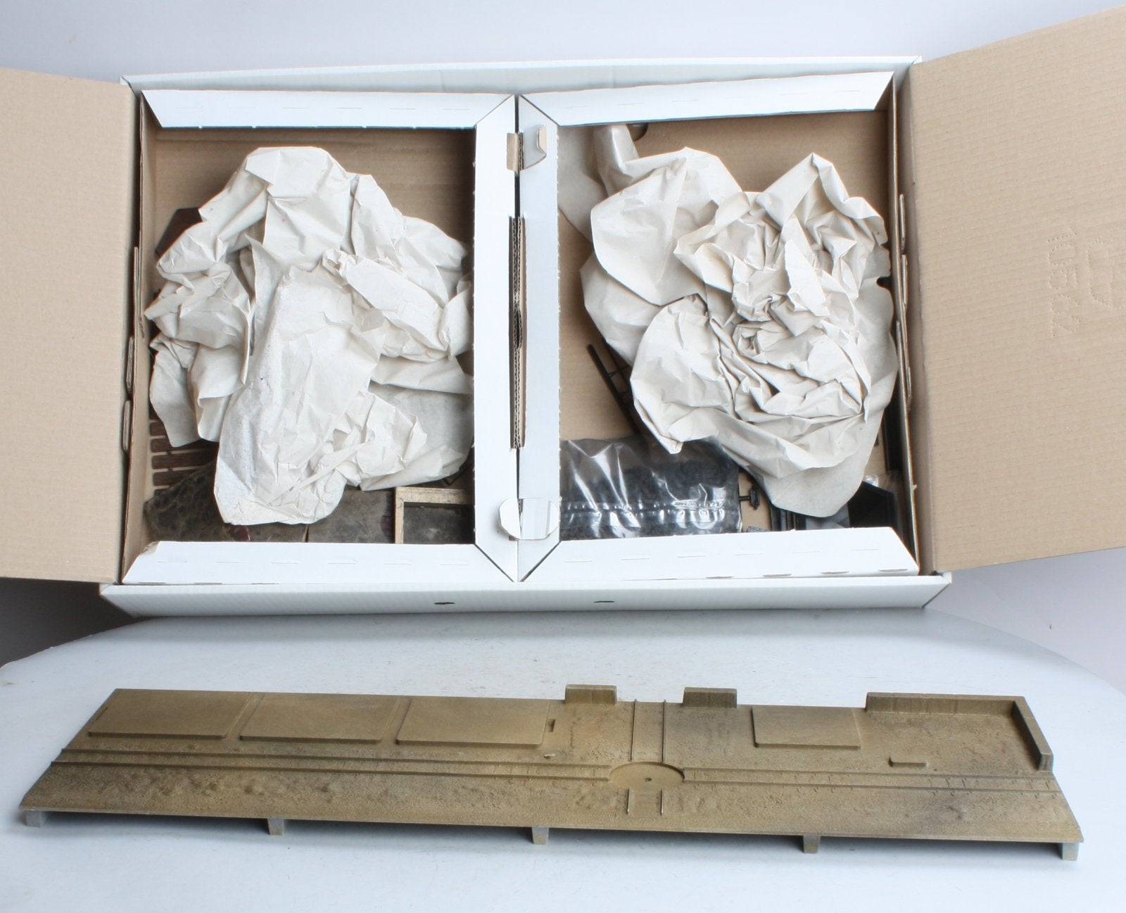 Pola 920 Coaling Station Kit- Unassembled