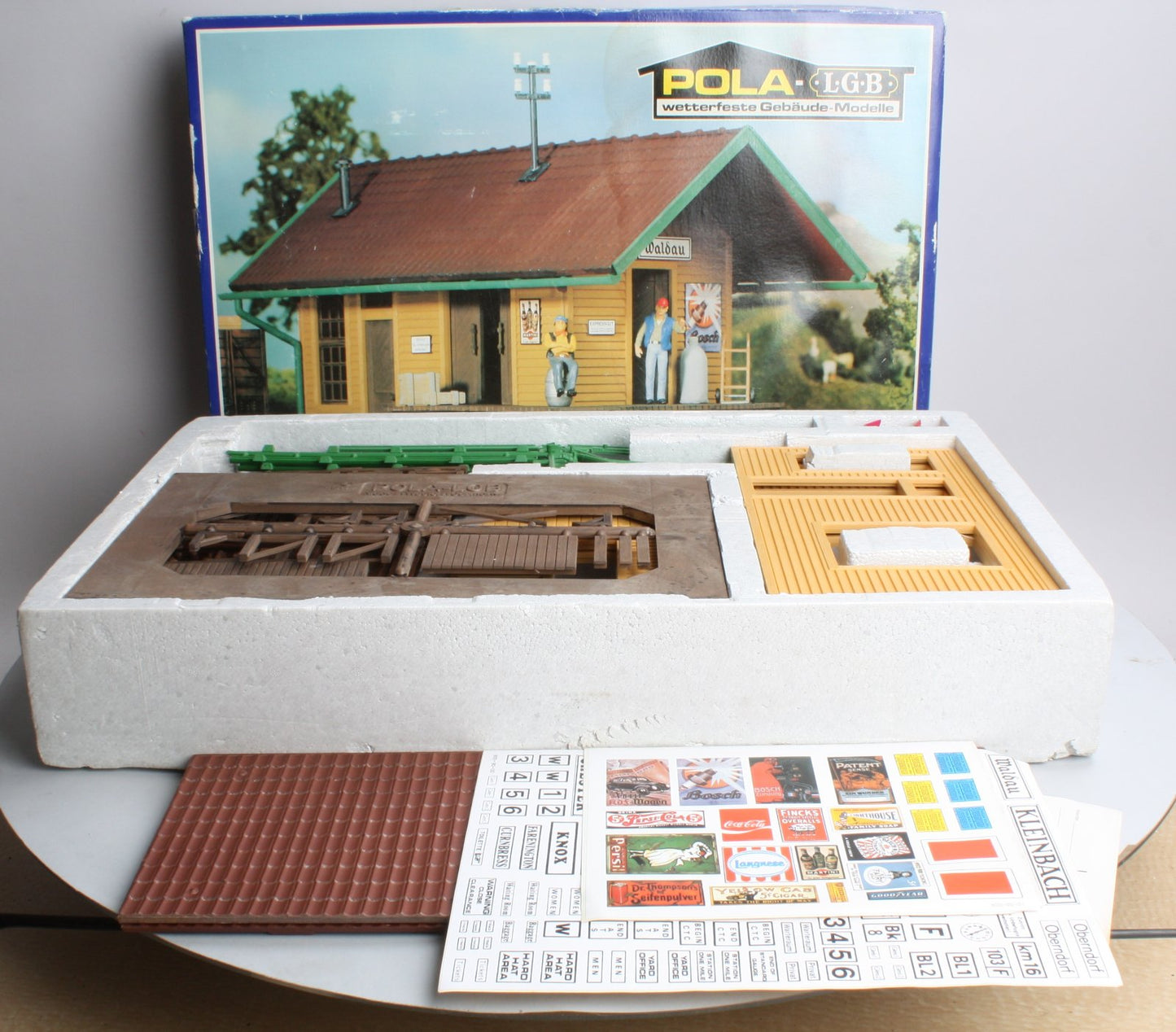Pola 919 G Scale LGB Waldau Goods Depot Kit