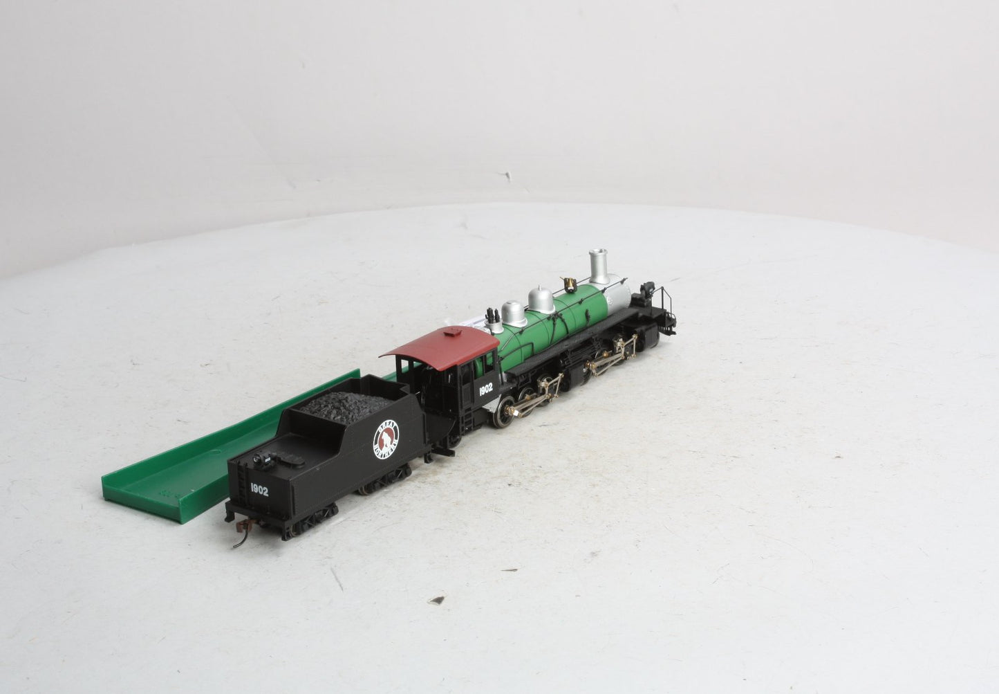 Mantua 345001 HO Great Northern 2-6-6-2 Steam Locomotive with Tender