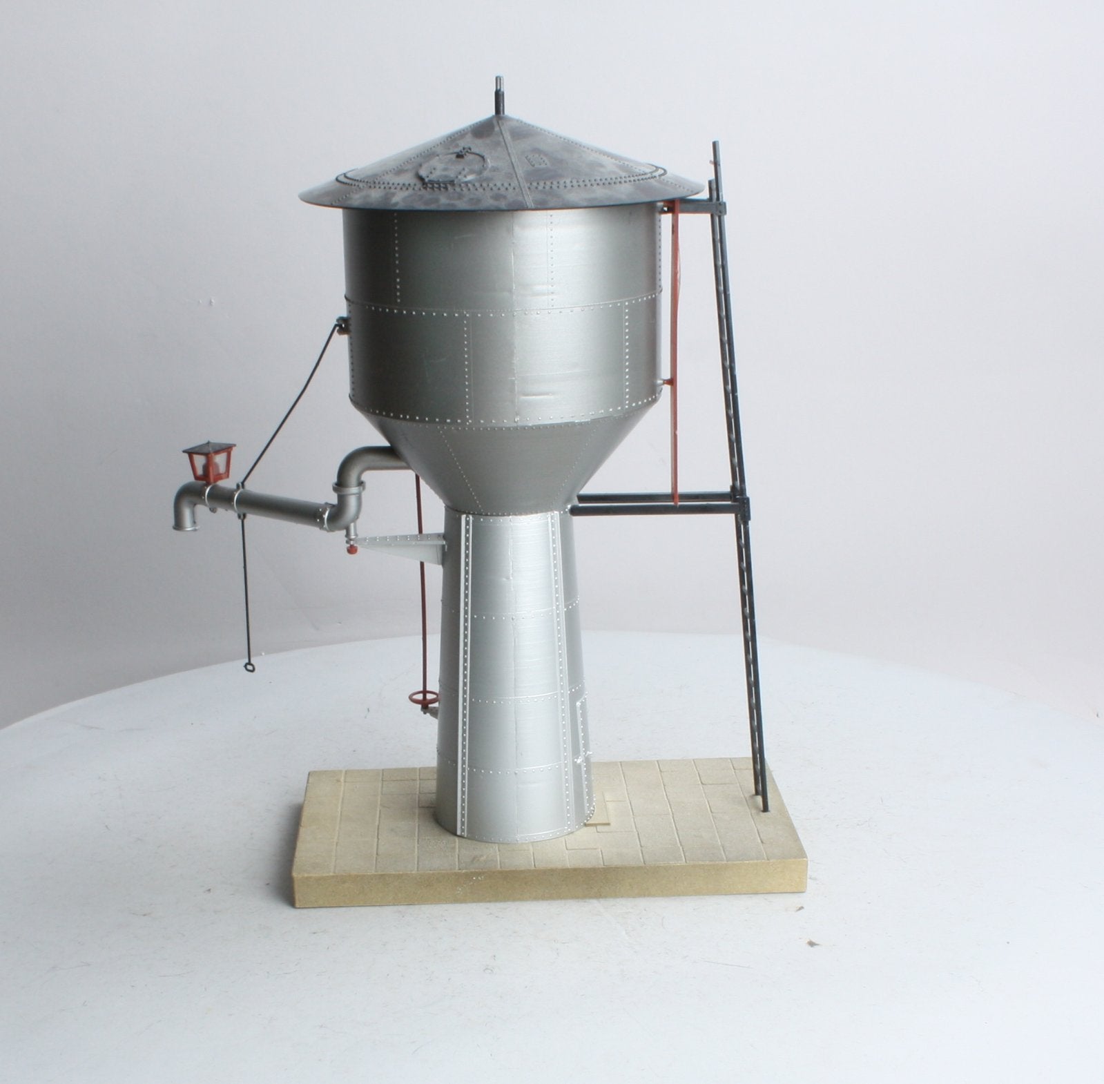 3F POLA HOゲージ 1/87 「Gewürze Heinz」 欧州建築 Pola 922 G Scale European Water Tower – Trainz