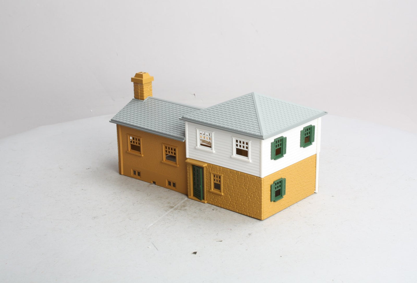 Bachmann 45302 O Plasticville Built-Up Split-Level House Building