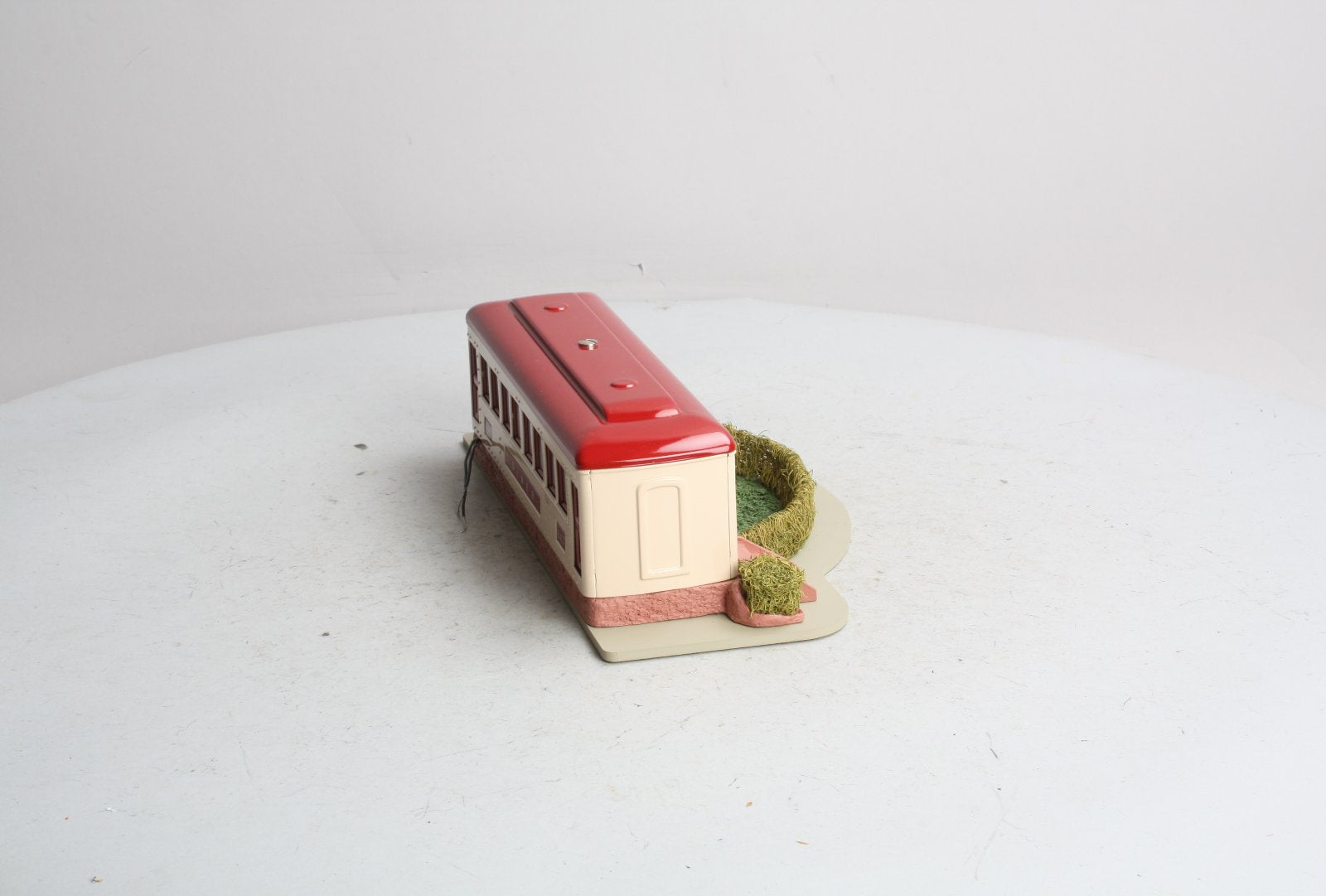 MTH 11-90052 Lionel #442 Tinplate Landscaped Diner