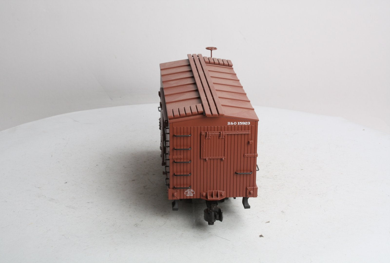 Aristo-Craft 40305 G Scale Baltimore and Ohio 20' Box Car #15923