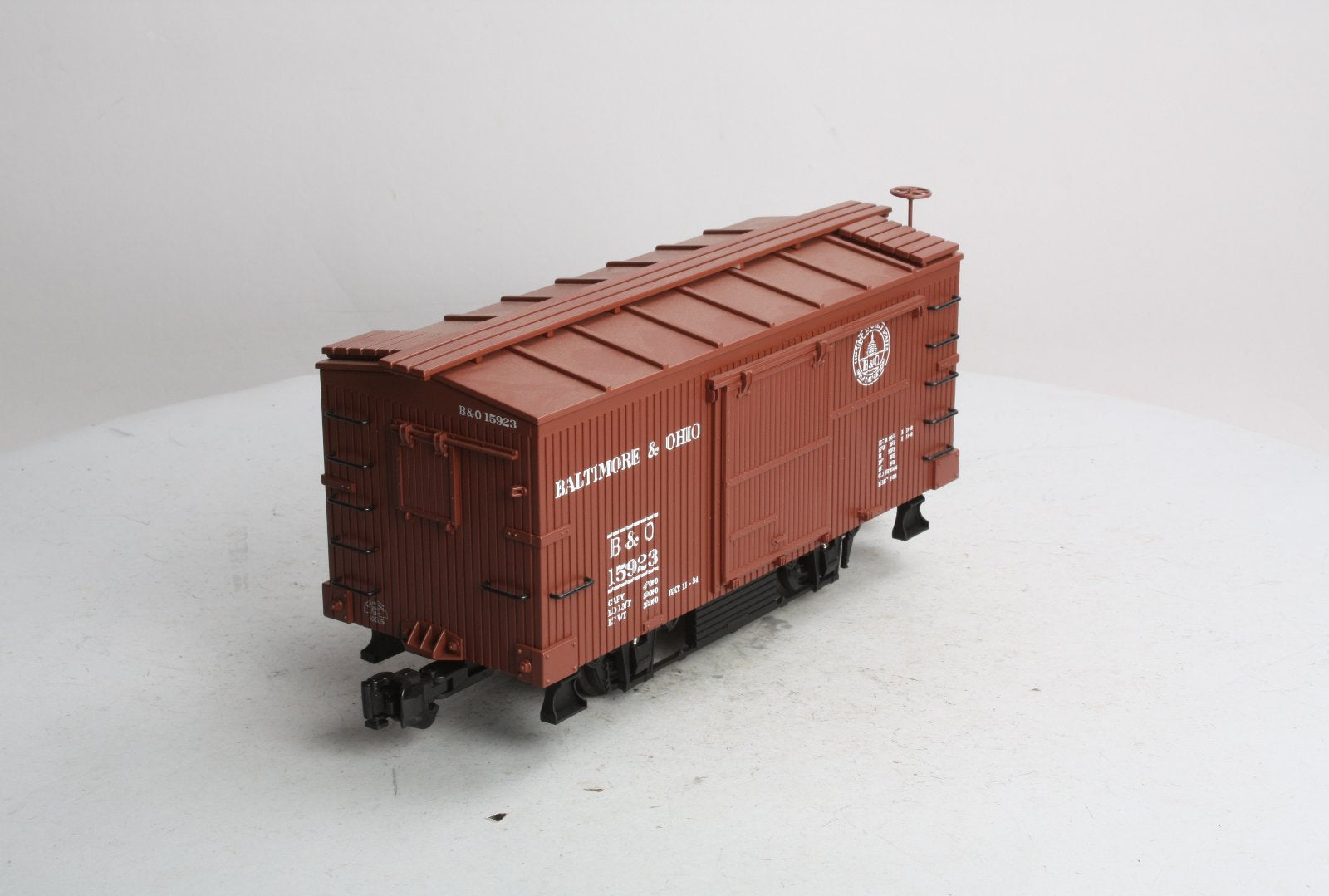 Aristo-Craft 40305 G Scale Baltimore and Ohio 20' Box Car #15923
