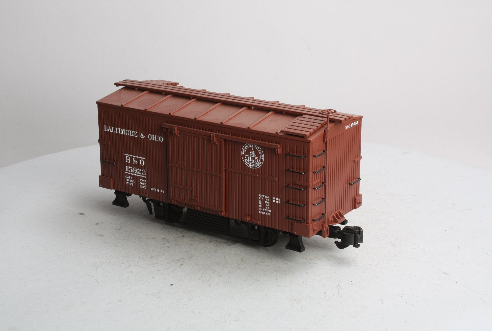 Aristo-Craft 40305 G Scale Baltimore and Ohio 20' Box Car #15923