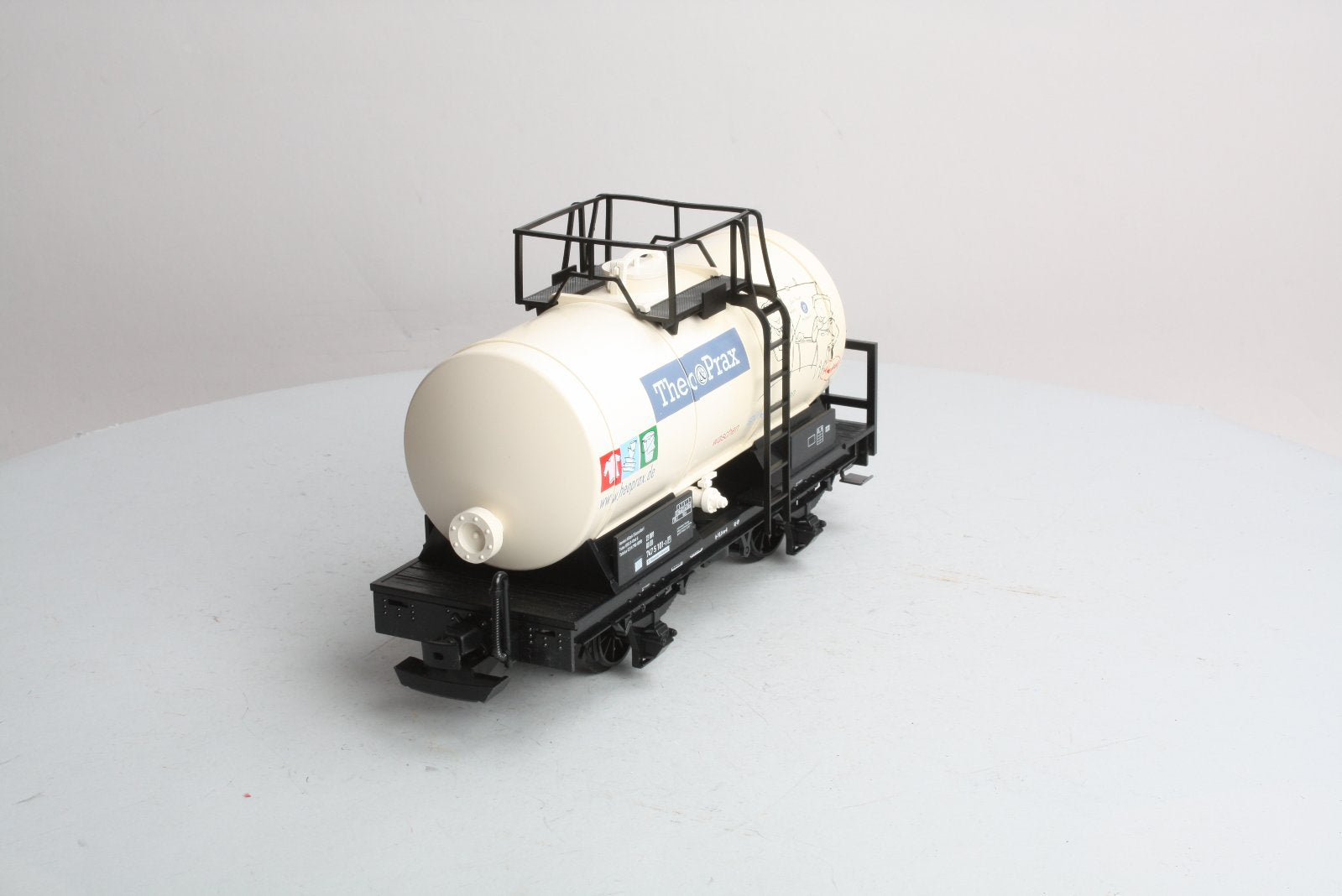 LGB 43403 Theoprax Tank Car – Trainz