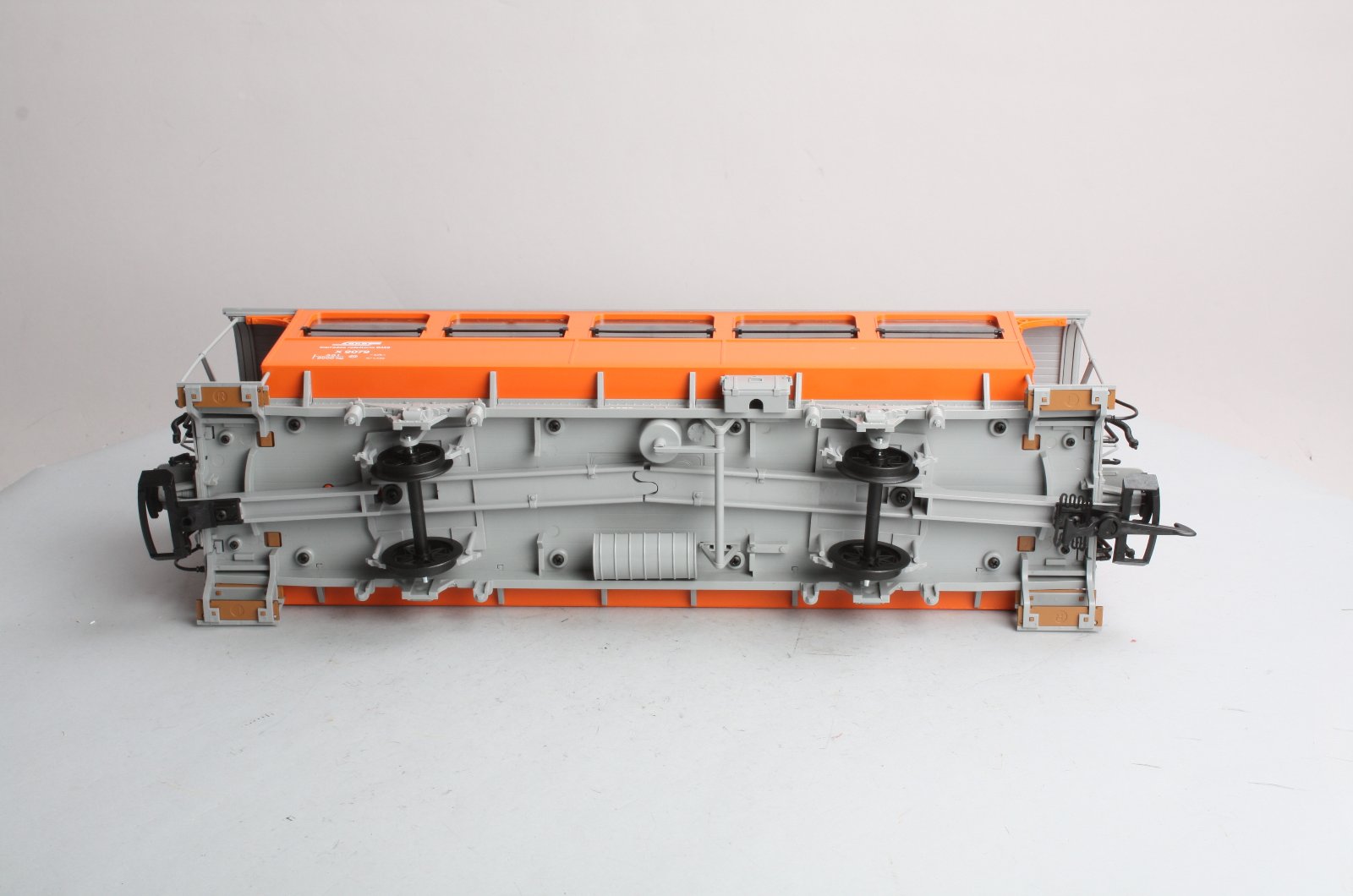 LGB 31553 RhB Maintenance Car #X9079 – Trainz