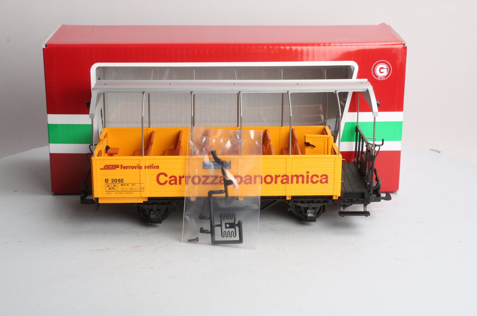 LGB 34250 RhB Sightseeing Coach – Trainz