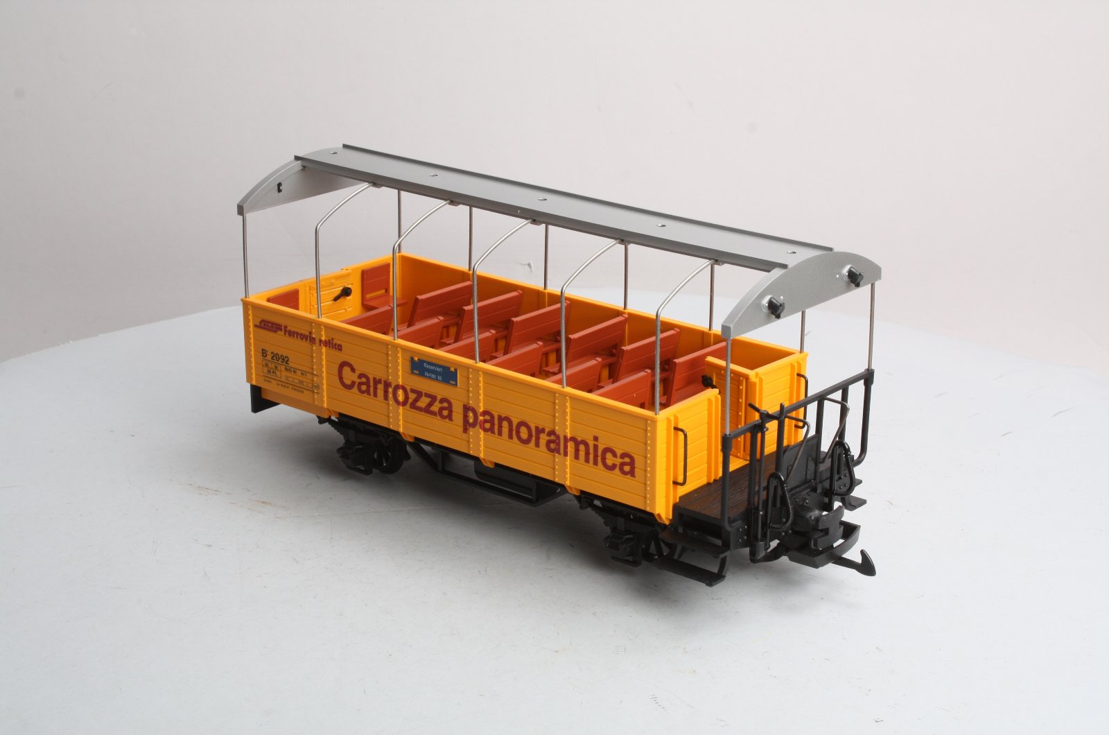 LGB 34250 RhB Sightseeing Coach – Trainz