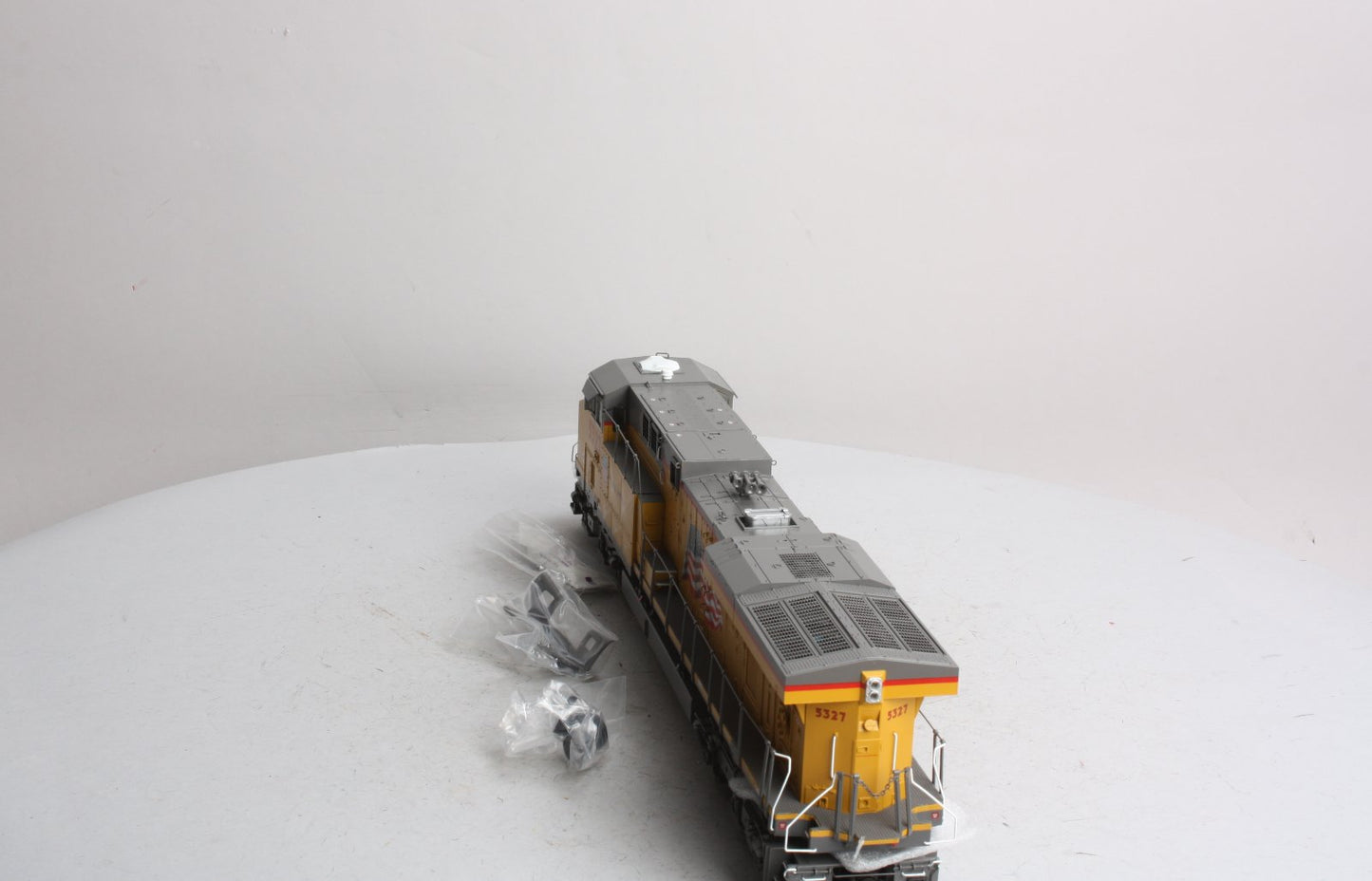MTH 20-2826-1 O Union Pacific ES44AC Diesel Engine w/PS 2.0 #5327