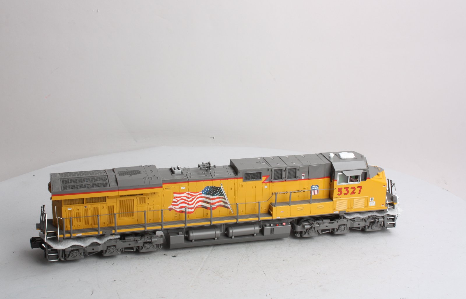 MTH 20-2826-1 O Union Pacific ES44AC Diesel Engine w/PS 2.0 #5327
