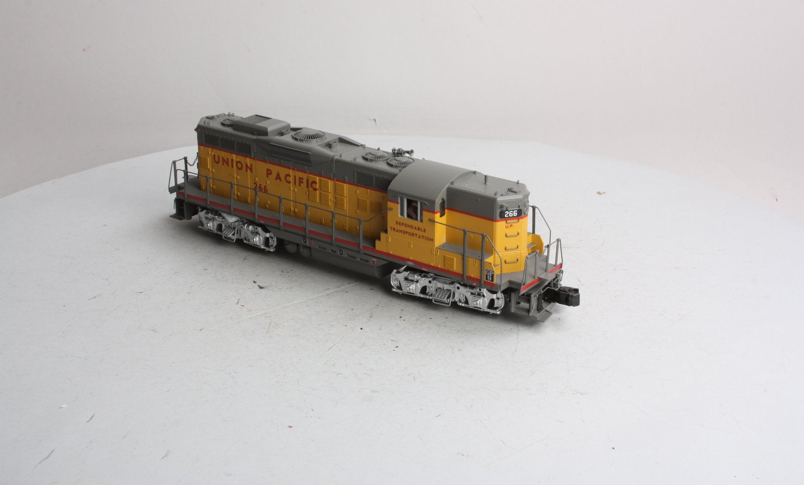 MTH 20-2898-3 Union Pacific GP-9 Non-Powered Diesel Engine #266