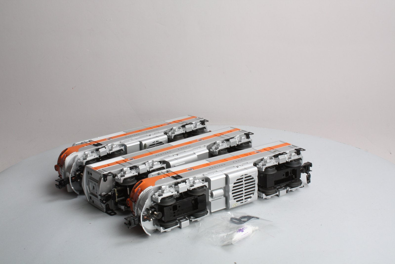 MTH 30-2776-1 Western Pacific F-3 ABA Diesel Engine Set w/PS 2.0 #2363