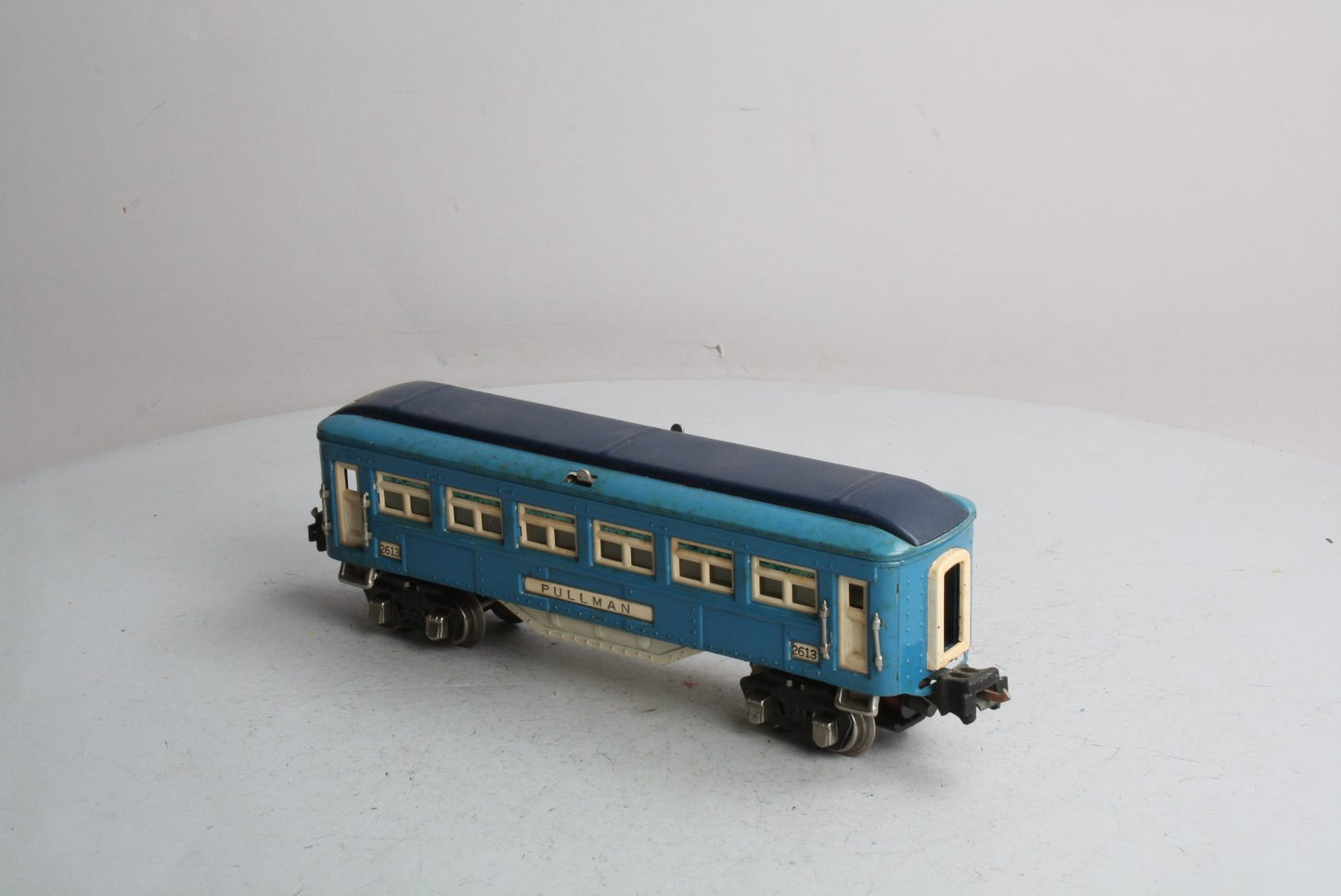 Lionel 2613 Vintage O Prewar Blue Comet Two-Tone Blue Tinplate Pullman Car