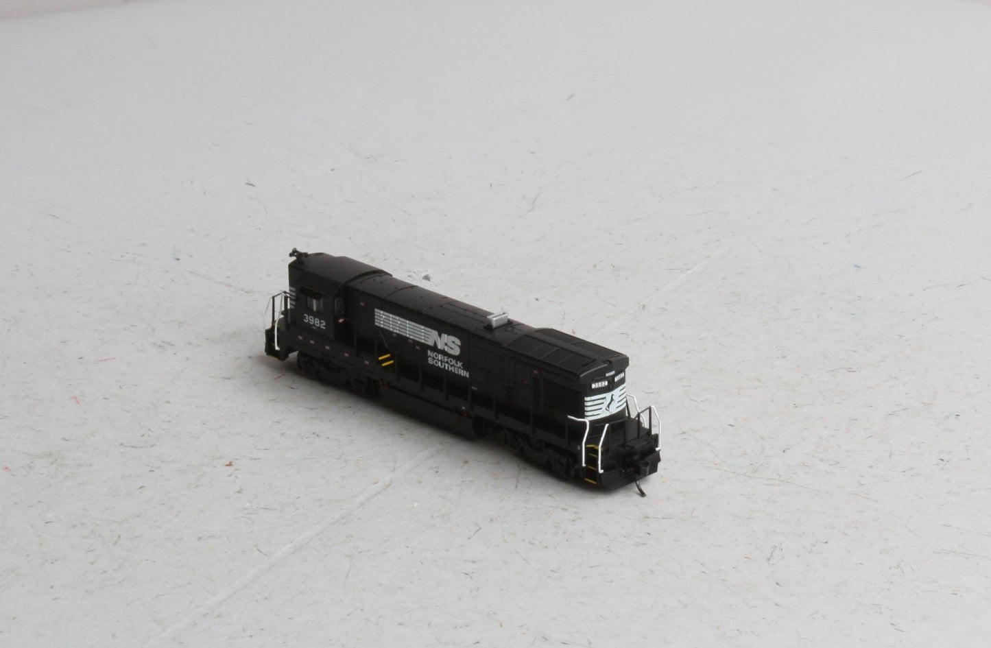 Atlas 49718 N Scale Norfolk Southern B23-7 Diesel Locomotive