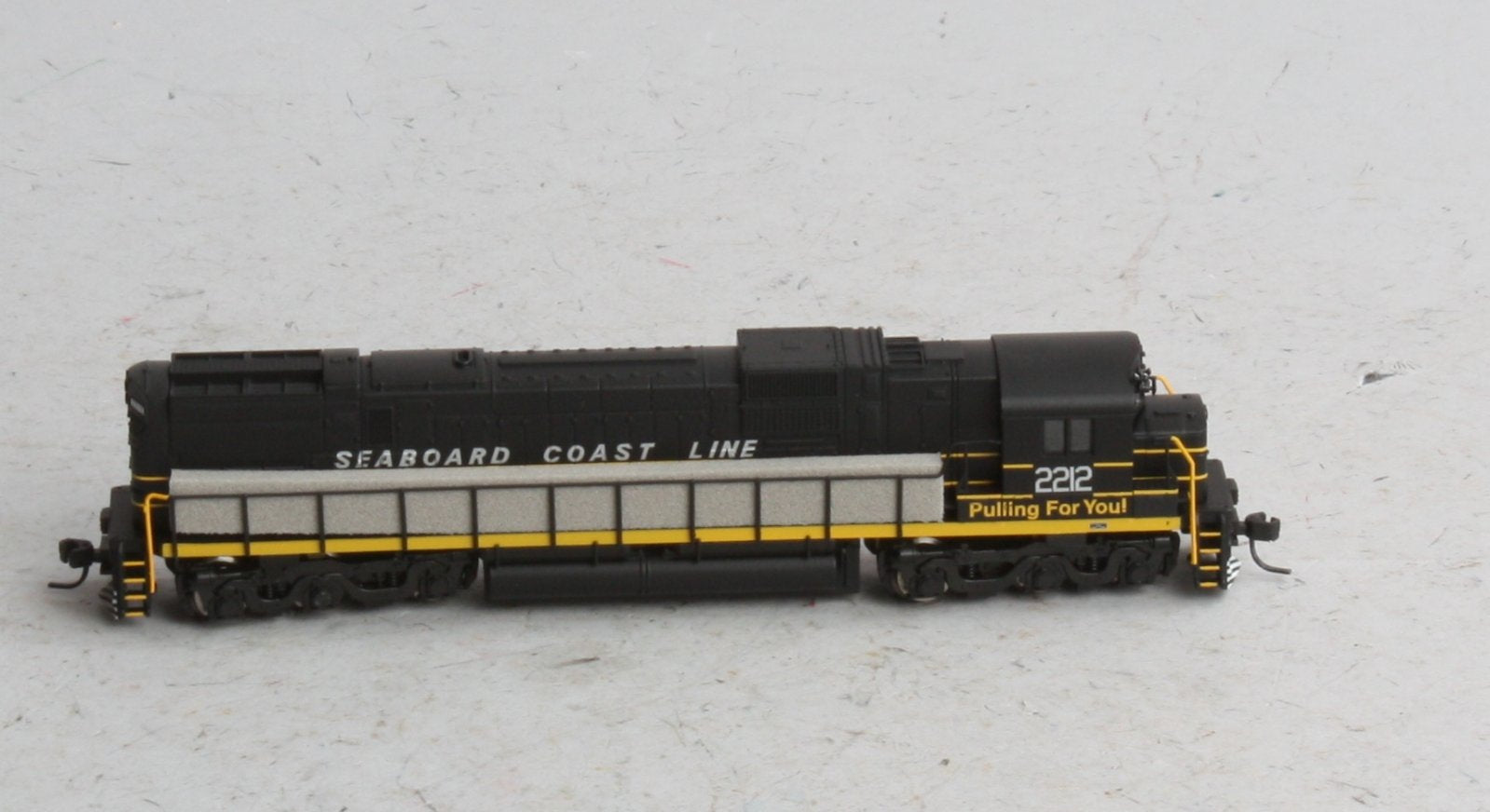 Atlas 54215 N Scale Seaboard Coast Line C-630 Diesel Locomotive