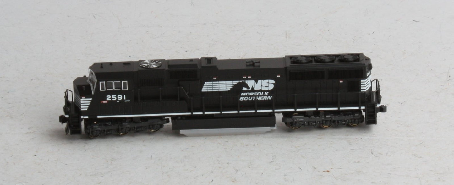 Kato 176-7501 N Scale NS SD70M #2591 Black w/White Face