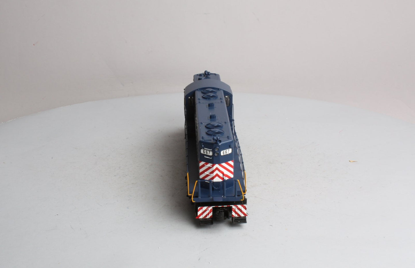 MTH 30-2809-3 Florida East Coast GP-9 Non-Powered Diesel Engine #667