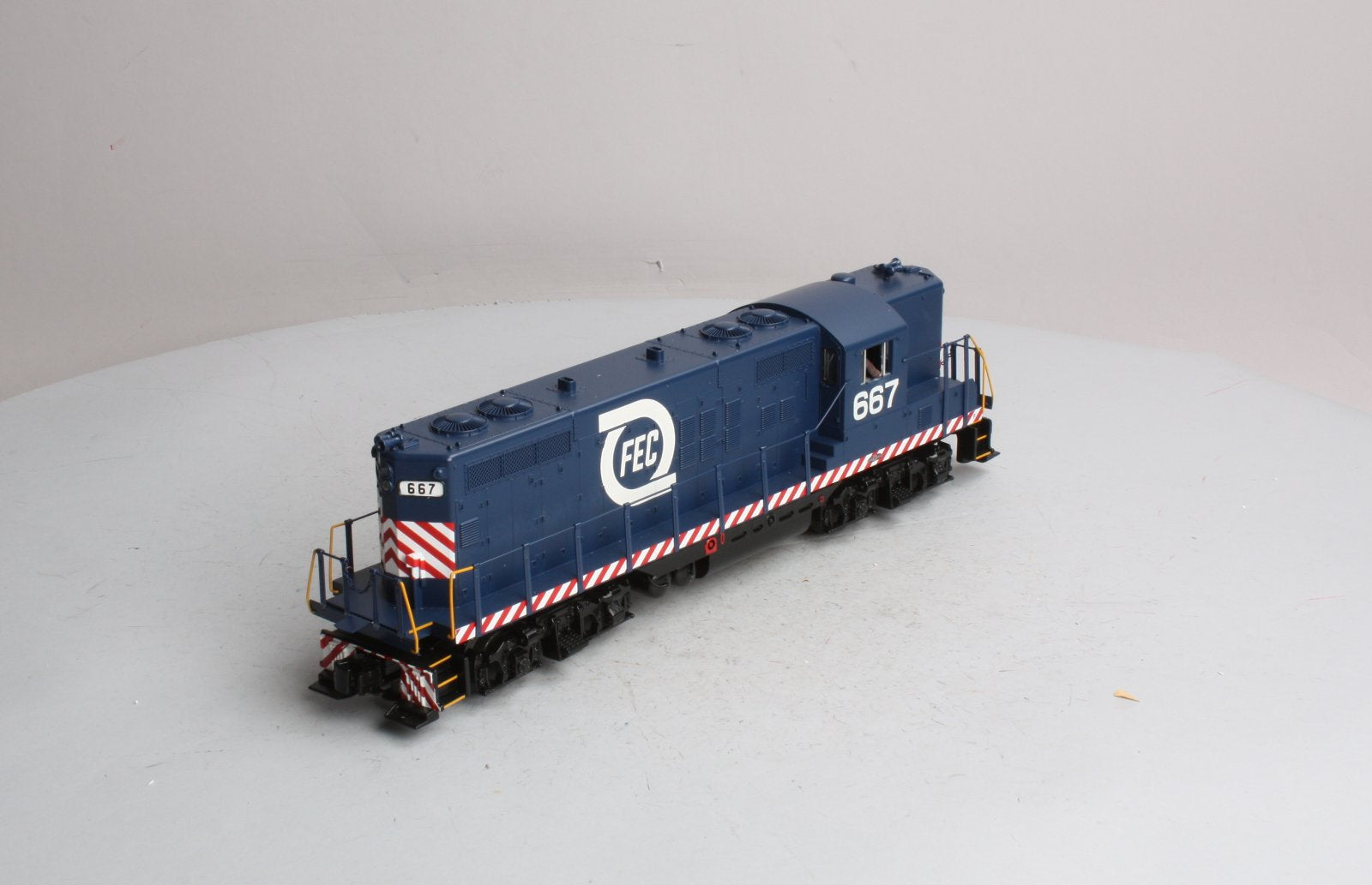MTH 30-2809-3 Florida East Coast GP-9 Non-Powered Diesel Engine #667