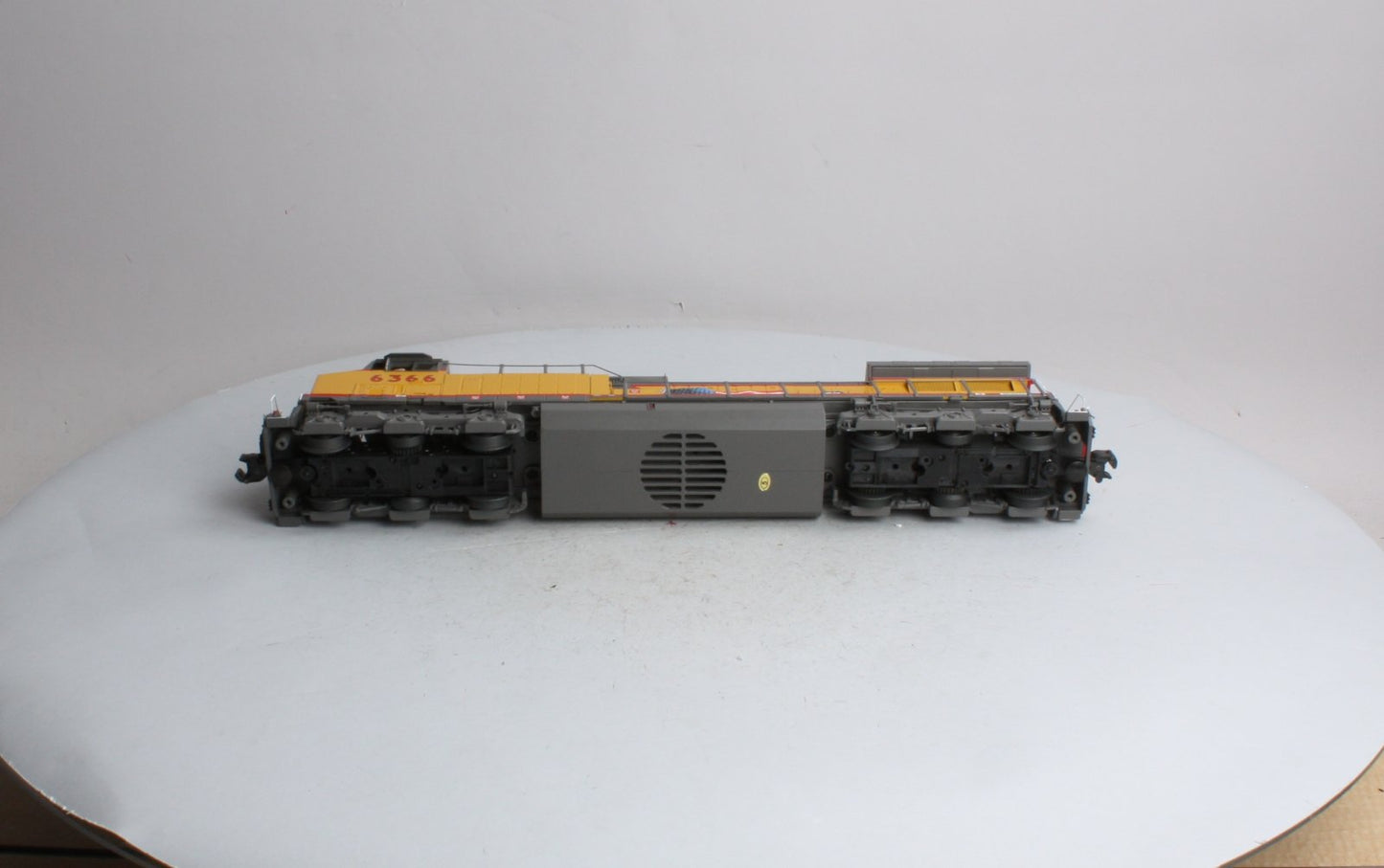 MTH 20-2791-3 Union Pacific AC4400cw Non-Powered Diesel Engine #6366