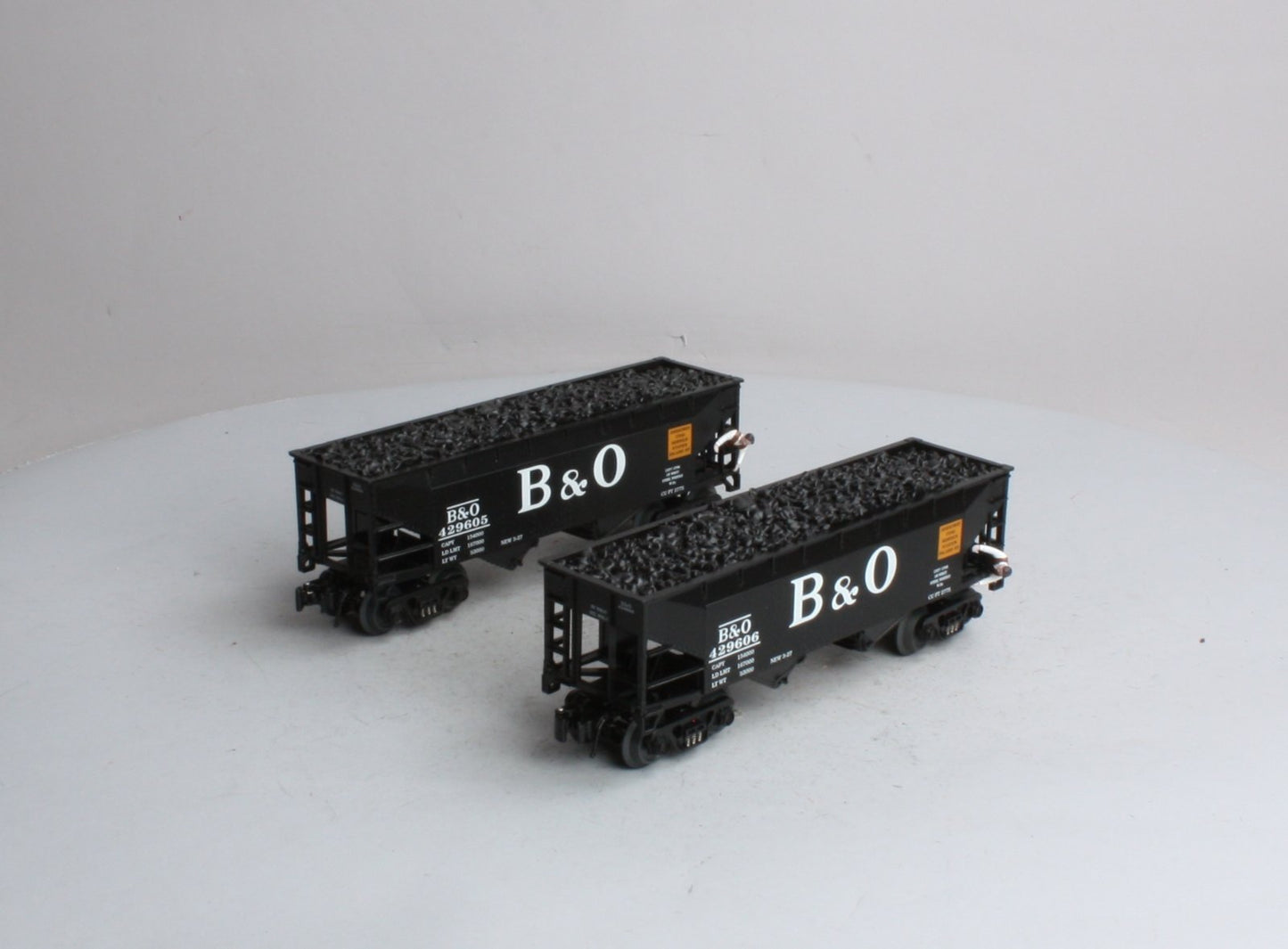 RMT 962232 O Gauge Baltimore & Ohio 2-Bay Coal Hopper Set