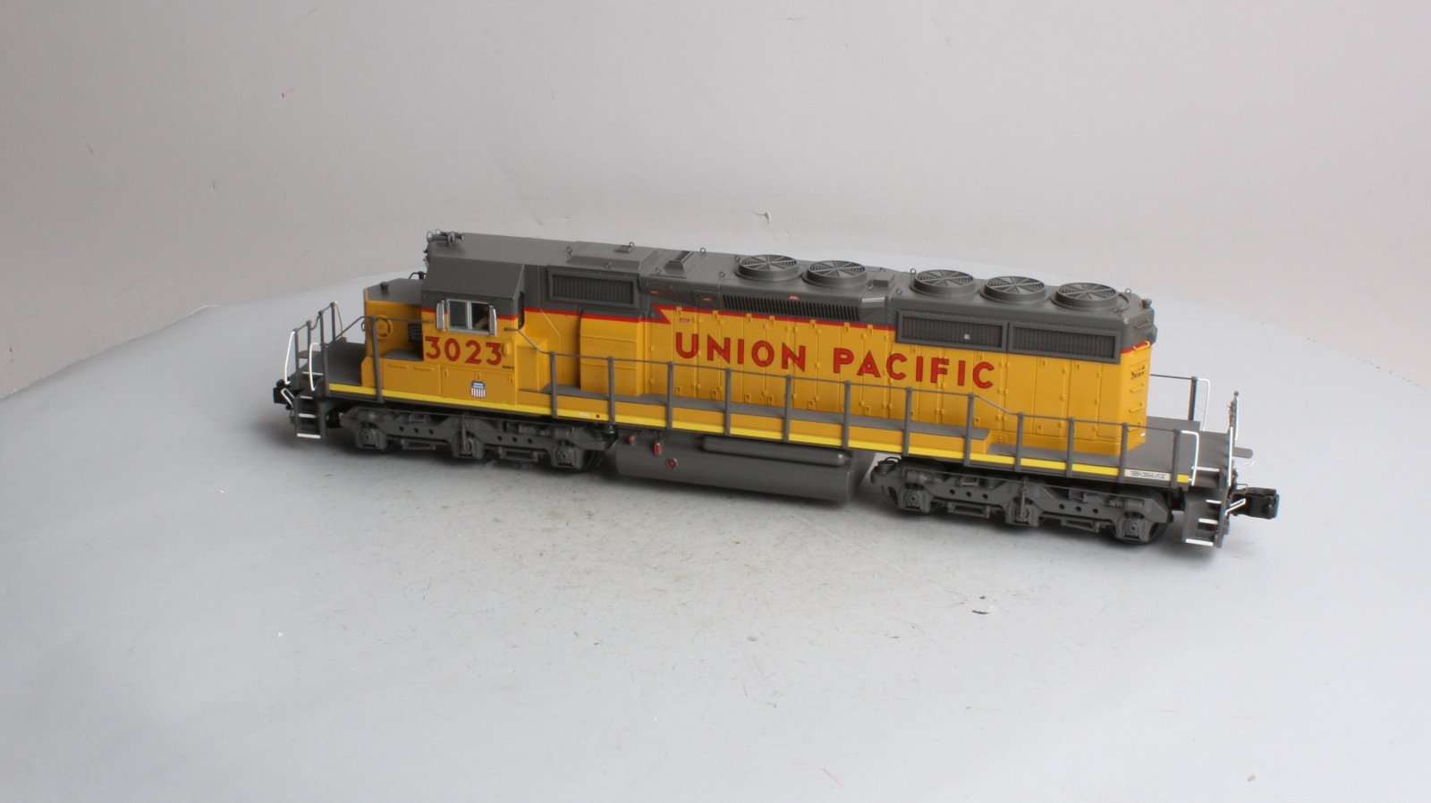 MTH 20-2864-3 Union Pacific SD40-2 Non-Powered Diesel Engine #3023