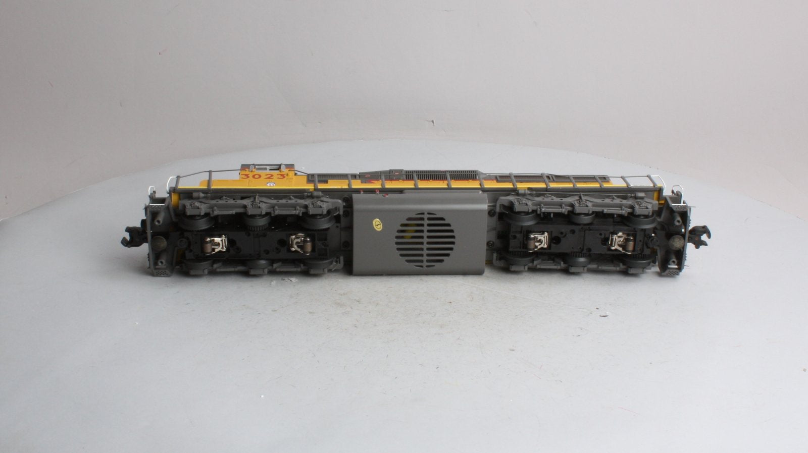 MTH 20-2864-3 Union Pacific SD40-2 Non-Powered Diesel Engine #3023