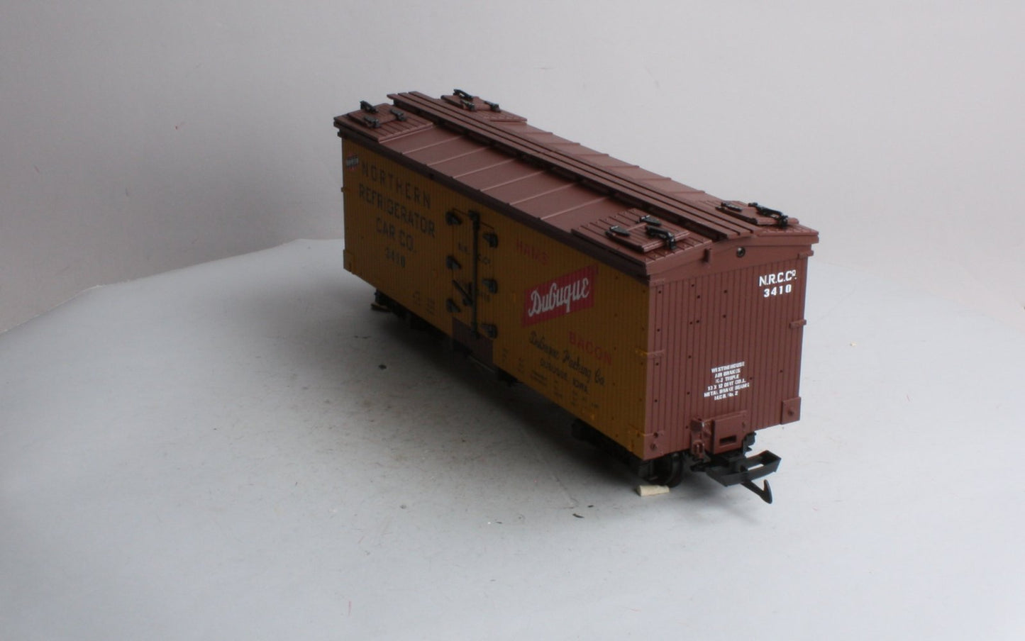 USA Trains 16364 G Northern Refrigerator Car Co. Hams Dubuque Bacon #3410
