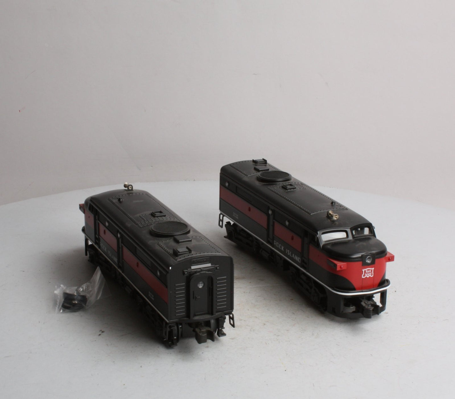 Williams 20097 Rock Island O-27 Alco AA Diesel Locomotive Set