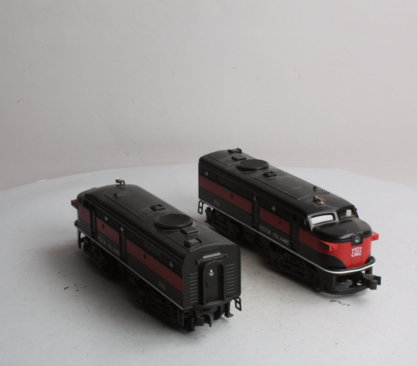 Williams 20097 Rock Island O-27 Alco AA Diesel Locomotive Set
