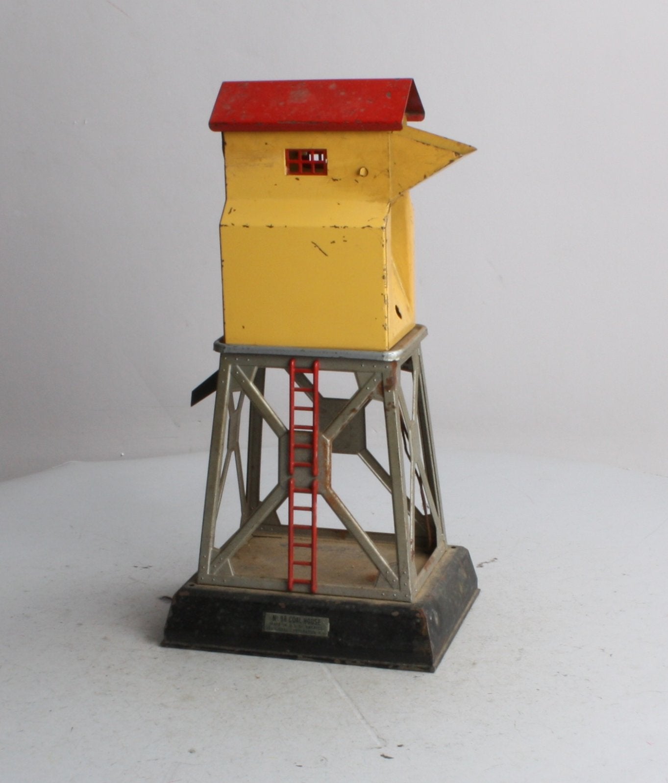 Lionel 98 Vintage O Prewar Operating Coal House